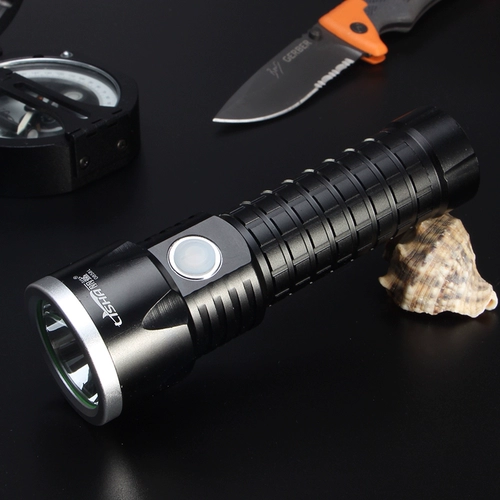 Outdoor L2 Ultra -Bright Strong Light Flashlight Long -Range Зарядная вода и водонепроницаем