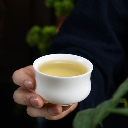 Кубок Douyu Cup Master Cup Company Store Ceremony Ceremony Land -fat Jade Ceramics Tea Cup Mogos Logo Настройка подарка