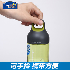 Герметичная бутылка 乐扣乐扣水杯男士女士茶杯学生便携运动水壶密封防漏带茶漏hlc832