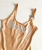 Áo tắm một mảnh màu nude Xiêm 18 tuổi gợi cảm
