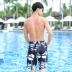 Của nam giới đồ bơi mùa xuân nóng người đàn ông Hàn Quốc của thời trang bãi biển quần xu hướng in ấn đẹp trai với một lót năm điểm có thể được đưa ra Quần bãi biển