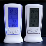 Мода и простая музыкальная будильника Lazy Creative Tiefit Electronic Targe Clock Симпатичные светящиеся маленькие будильники мини -кровать часы