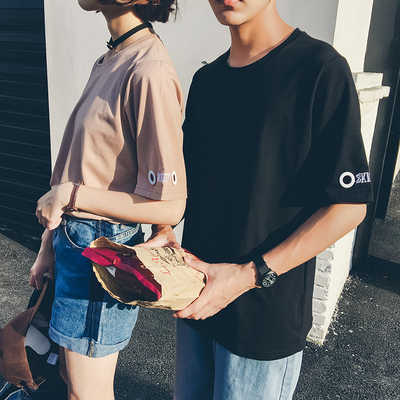 2017 những người yêu thích mùa hè mới Hàn Quốc phiên bản của lỏng ngắn tay T-Shirt hoop trang trí vòng cổ màu rắn nam giới và phụ nữ áo triều Áo khoác đôi
