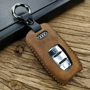 Lớp đầu tiên của da sáp dầu ngựa điên phù hợp với vỏ chìa khóa xe ô tô độc quyền của hãng xe hơi Audi
