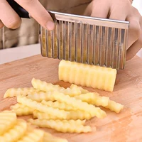 Семейный модный нарезанный картофельный волновый нож срезанный зуб волчья нарезанный картофельный режущий нож для картофеля и нож для картофельного ножа.