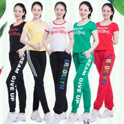 Yunshang Yang Liping Square Dance Dress New Set 2018 Cotton ngắn tay cho người lớn Thể dục nhịp điệu Quần áo thể dục