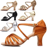 Взрослая леди средние каблуки с высокими латиноамериканскими танце