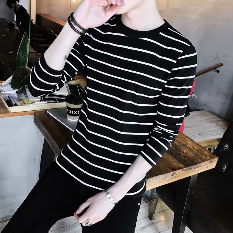 New black and white stripes round neck men's long sleeve T-shirt for men in spring and autumn 2020