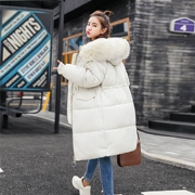 Áo khoác nữ mùa đông 2018 phiên bản Hàn Quốc mới của cổ áo lông thú lớn trong phần dài xuống đệm bông là chiếc áo khoác cotton mỏng