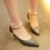Giày cao gót nữ 2019 xuân mới đính cườm mũi nhọn của phụ nữ giày thủy triều với giày đơn phiên bản Hàn Quốc của giày hoang dã dép đế xuồng Sandal