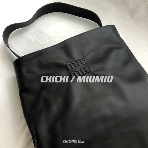 CHI | Miumiu/Miao Miao Logo в качестве старой кожа