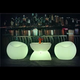 Прямая продажа светодиодного бара креативного стола стул Camellia Seven Color Stool Shop KTV Outdoor Entaina