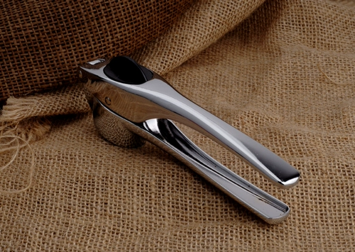 Выход из Германии Оригинальный единственная из нержавеющая сталь цинк сплав с нажатой чеснокой чесночный чеснок очищающий чеснок сжимающий имбирный сок, вырезанный чесночный, бесплатная доставка.