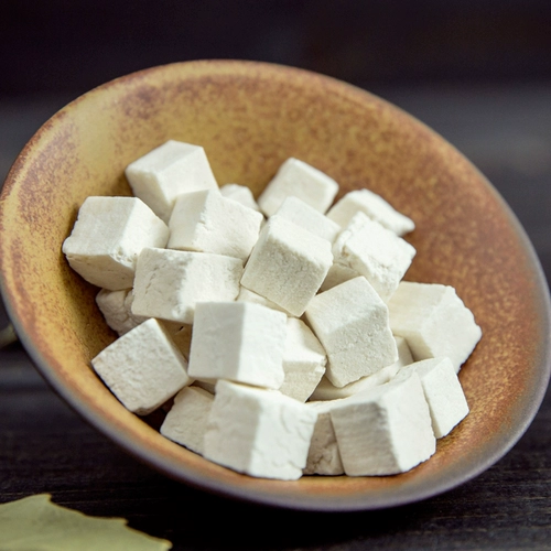 Белый пориаринг -блок порошок не -типа подлинный юэкси пориа 500 грамм бесплатной доставки Новые продукты могут быть использованы Китайские лекарственные материалы могут быть использованы