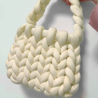 2 см светло -желтый 1 кот материала