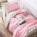 Trẻ em mẫu giáo quilt ba mảnh cotton bé giường ngủ trưa giường em bé sản phẩm giường cotton, cốt lõi có thể được tùy chỉnh