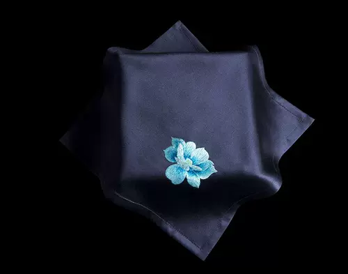 Шелковый носовой платок ручной работы, шарф, подарочная коробка для влюбленных, с вышивкой, подарок на день рождения