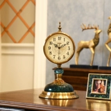Американские часы -блоки популярность в популярности европейского стиля ретро -столовые часы тихие спальня качание часы часы на рабочем столе сидячие часы