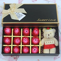 12 медведей красные