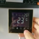 Черный экран контроллер температуры края золота