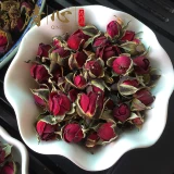 Розовый чай из провинции Юньнань, травяной чай с розой в составе