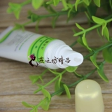 Увлажняющий бесцветный прозрачный защитный бальзам для губ, 8г, против трещин