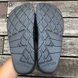 Adidas, летние пляжные спортивные повседневные тапочки для плавания с амортизацией