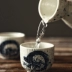 Chai rượu sake vẽ tay theo phong cách Nhật Bản, bình, ly rượu, rượu vang trắng, tách rượu, chai rượu gia đình, hoa bình đựng rượu vang Rượu vang