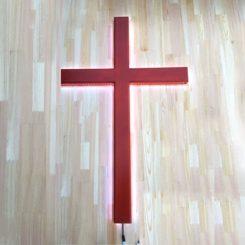 Красный настенный деревянный декор