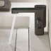 Vòi cảm ứng màu trắng vòi đựng xà phòng màn hình kỹ thuật số thông minh chậu rửa dưới bồn rửa vòi nước nóng lạnh gia dụng màu xám vòi cảm ứng caesar Vòi cảm ứng