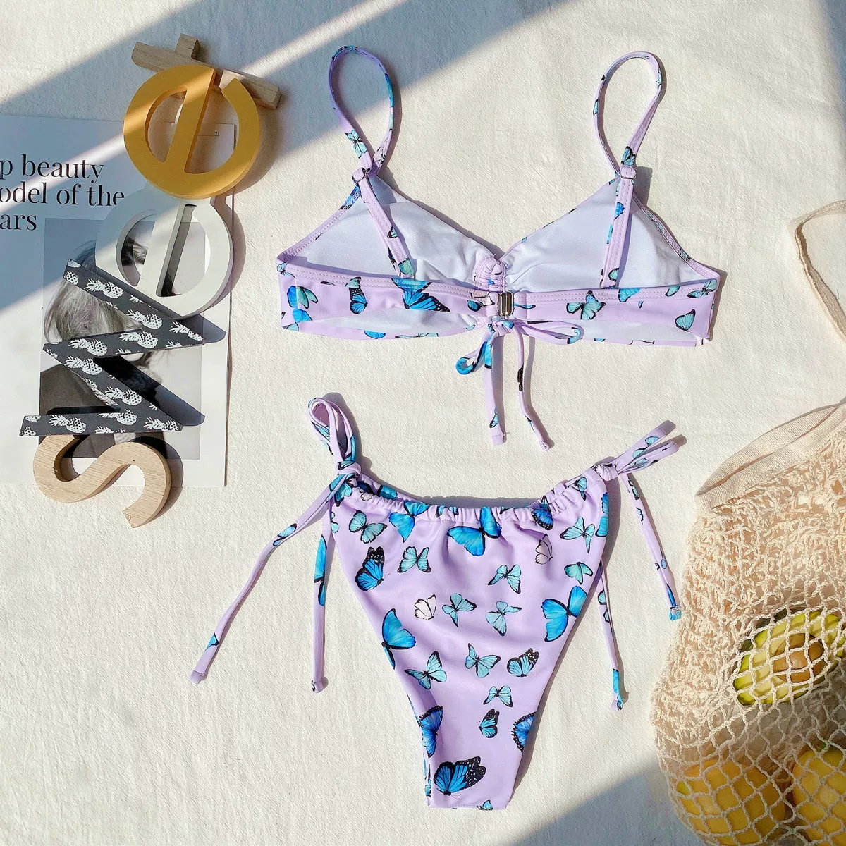 Sexy split swimwear, top with cups, European style, hip-accented