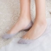 Thuyền vô hình vớ nữ mùa hè phần mỏng ice silk socks set phần mỏng nông miệng silicone anti-skid chống thấp với giúp đỡ thấp 4 cặp