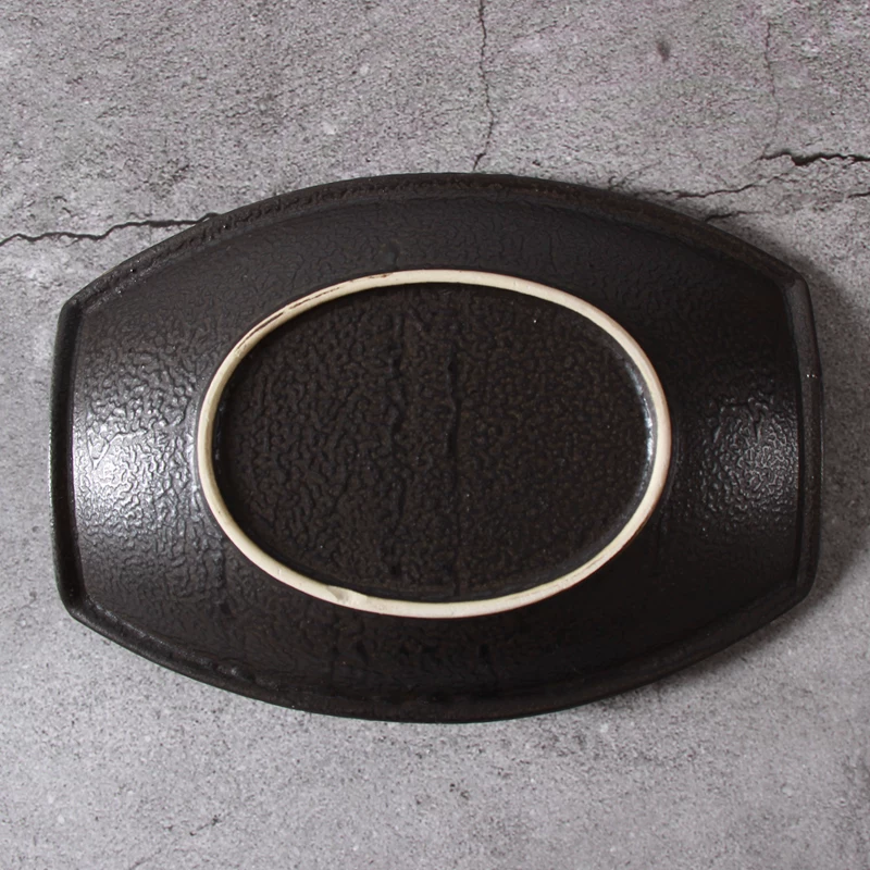 Dinner plate, antique black tableware, ceramic dustpan