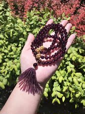 Украшения на руку 天然近玻璃体多圈紫牙乌7mm石榴石108配珍珠蜻蜓眼珍珠流苏手串