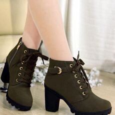 Женские сапоги