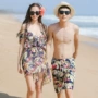 Cặp đôi đồ bơi bikini ba mảnh áo tắm nữ mảnh mai che bụng bảo thủ bên bờ biển - Vài đồ bơi 	đồ đôi đi biển màu xanh