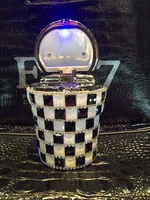 Черно -белая сеть