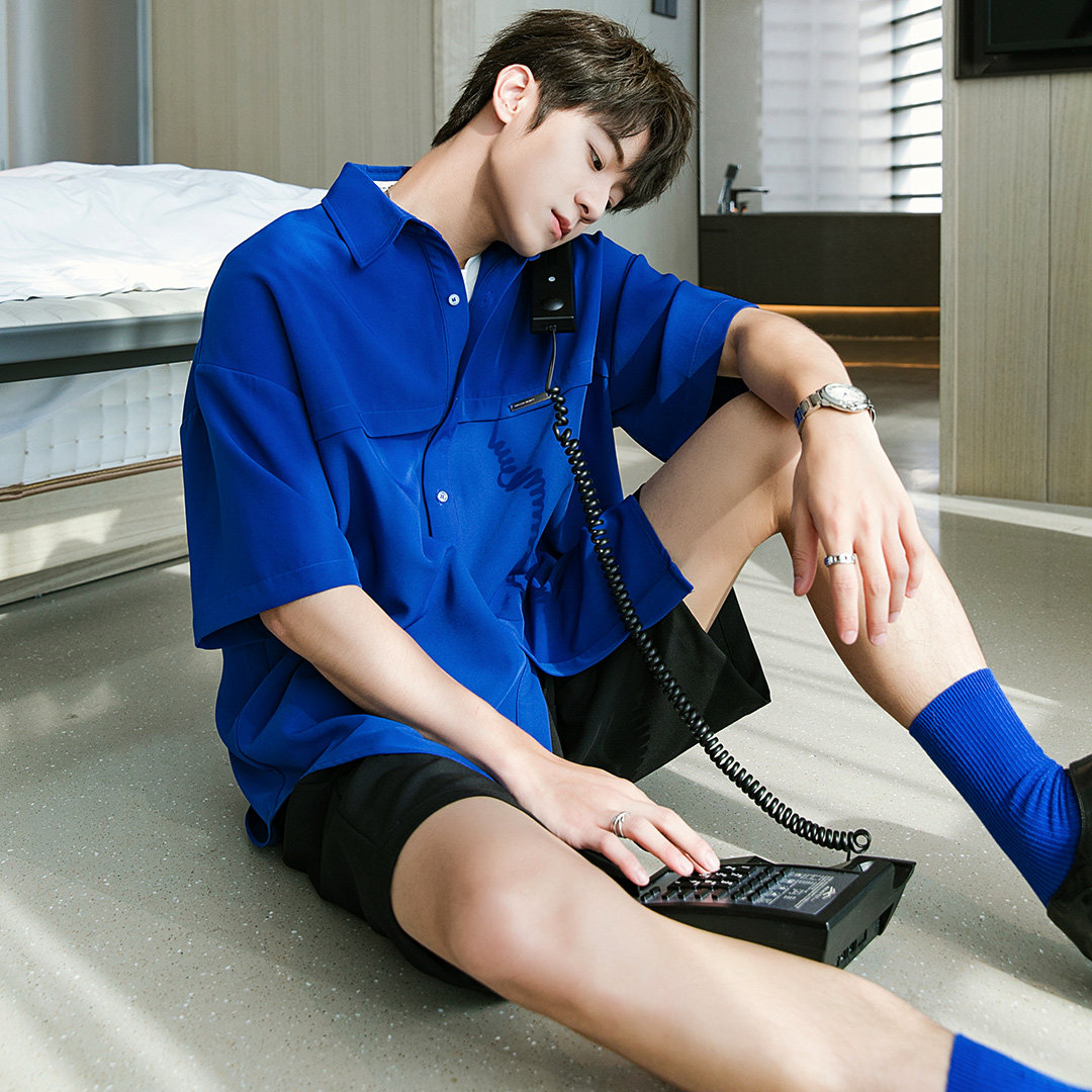 A light and mature short-sleeved shirt for men in summer, a thin and high-end, loose half-sleeved shirt with a cool and drape look, a white inch shirt Specification image