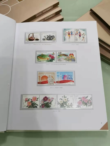 Spot 2019 Stamp Pig New Philatelic Corporation Новый год Книжный пакет+Small Ben+Gift Version