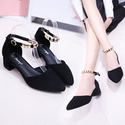 Mùa hè 2018 mới hoang dã từ nữ Baotou phiên bản Hàn Quốc của giày cao gót sandal khóa dày với giày nữ nhỏ tươi