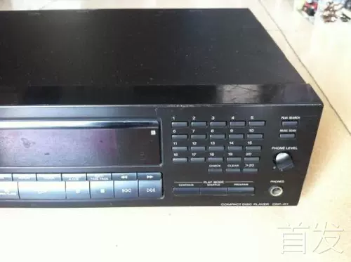 Импортная японская машина чистого компакт-дисков Sony CDP-411 CD Машина высокого класса лихорадка Home CD CD с оптическим выходом волокна.