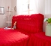 Đám cưới đám cưới bốn mảnh lớn màu đỏ đơn giản giường với giường loại 1,8m giường ren bên giường đơn váy giường bao gồm drap giường có viền Váy Petti