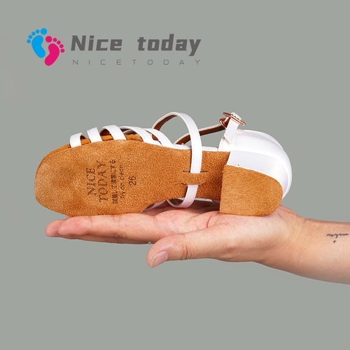 Детские белые танцующие туфли, мягкая подошва, подходит для начинающих