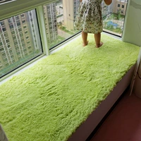 Симпатичная плюшевая подушка оконная подушка из окна
