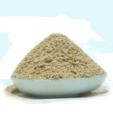 Свежая пшеница Бран -варварские хлебные червь кормить отруби -дибийские вишневые тараканы продукты питания.