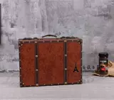 Ретро портативный чемодан, коричневая коробка