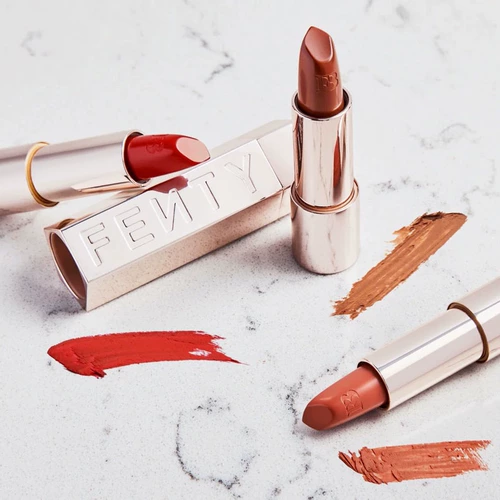 В ожидании того, как мы Fenty Beauty Rihanna FB заменить помадные помады Полу-матовая текстура