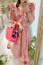 Giữ cho nó thật ngọt ngào ~ JENNIFER Hàn Quốc Dongdaemun cổ V bèo nhún voan hoa đầm dài eo cao - Váy eo cao