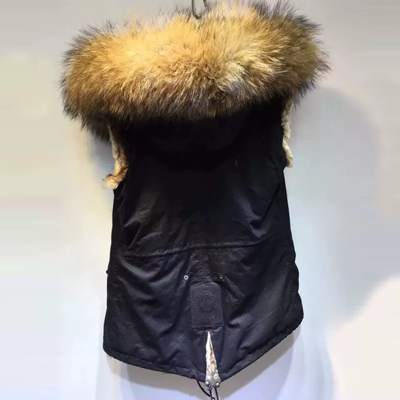 Winter big jacket, black keep warm apricot colored vest
