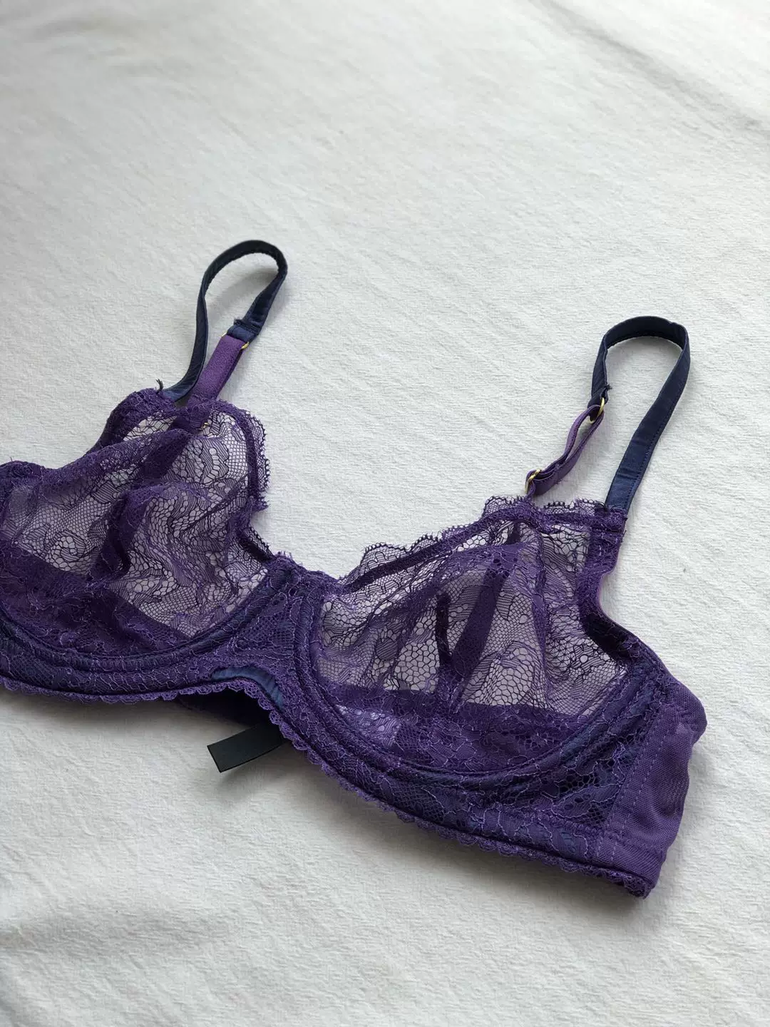 Sexy purple lace ultra thin sponge underwear